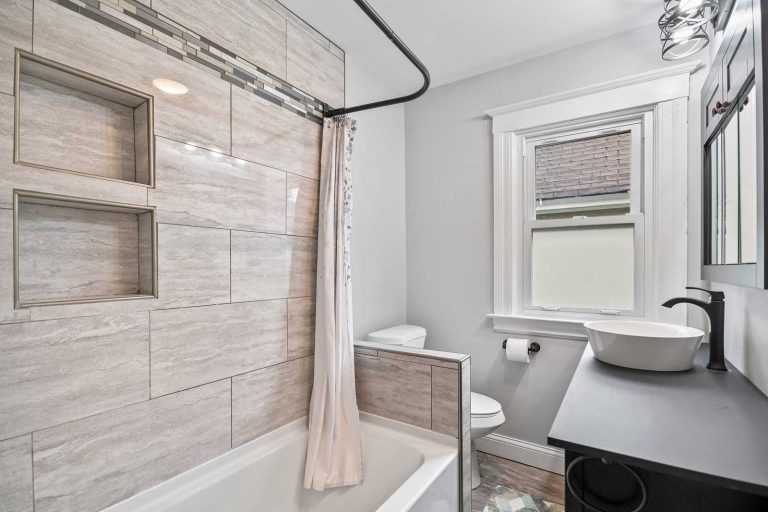 Detroit Bungalow Modern Bathroom By Greg Aubry Real Estate Photographer 768x512